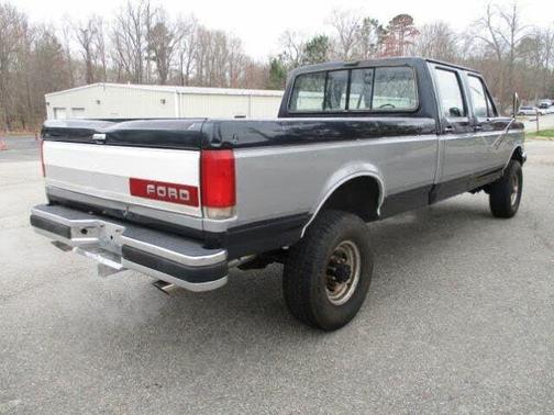 1990 Ford F-350 XLT Lariat