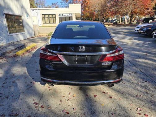 2017 Honda Accord Sport SE