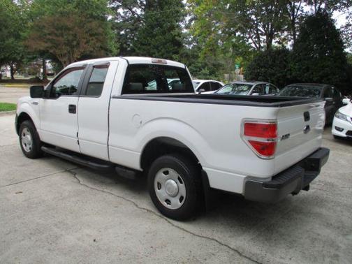 2009 Ford F-150 XL SuperCab