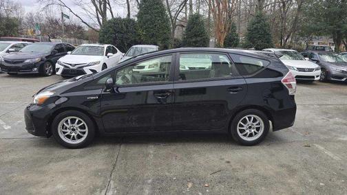 2015 Toyota Prius v Three