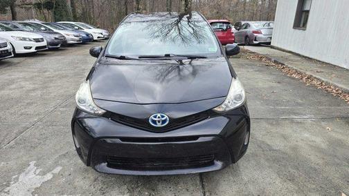 2015 Toyota Prius v Three