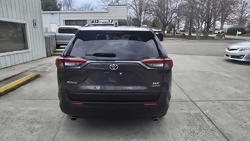2019 Toyota RAV4 Hybrid XLE