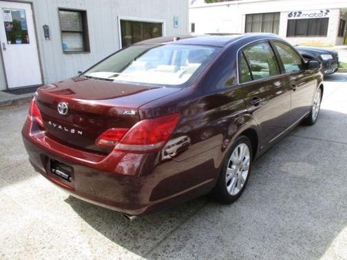 2009 Toyota Avalon Limited
