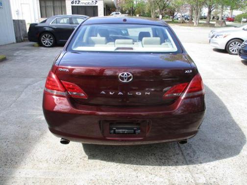 2009 Toyota Avalon Limited