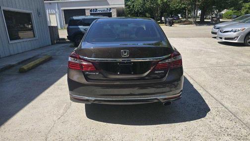 Kona Coffee Metallic 2017 Honda Accord LX