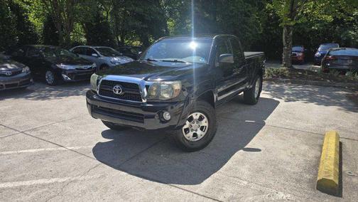 Black 2011 Toyota Tacoma Access Cab