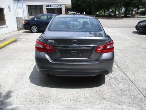 2016 Nissan Altima 2.5 SV