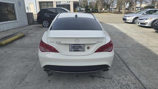 2015 Mercedes-Benz CLA-Class 4MATIC ONE-OWNER WITH BLUETOOTH AND CLEAN CARFAX
