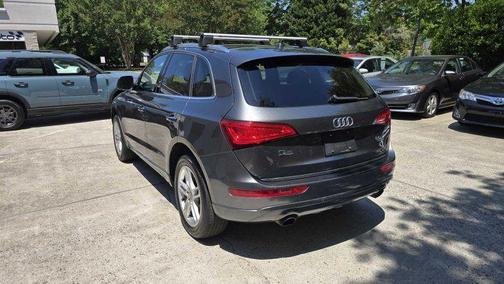 Daytona Gray Pearl Effect 2016 Audi Q5 2.0T Premium Plus