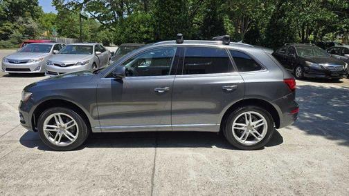 Daytona Gray Pearl Effect 2016 Audi Q5 2.0T Premium Plus