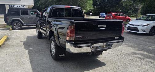 Black 2006 Toyota Tacoma Access Cab