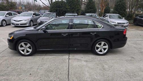 2013 Volkswagen Passat 2.5 SE