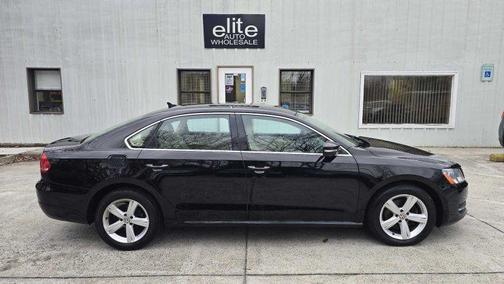 2013 Volkswagen Passat 2.5 SE