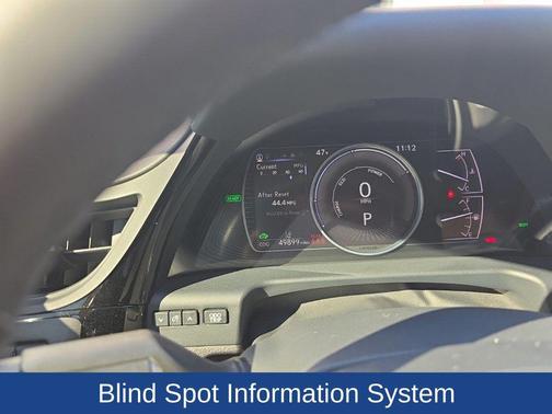 2022 Lexus ES 300h Base