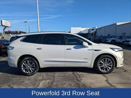 2024 Buick Enclave Avenir FWD