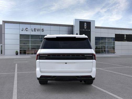 2025 Lincoln Navigator Black Label