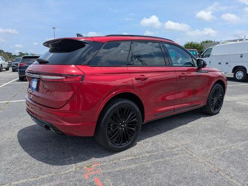 Red Carpet Metallic Tinted Clearcoat 2023 Lincoln Corsair Reserve