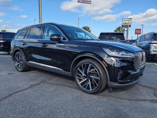 2025 Lincoln Aviator Reserve AWD