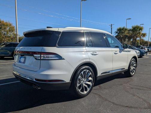 2025 Lincoln Aviator Premiere
