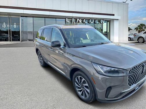 Harbor Gray 2025 Lincoln Aviator Premiere