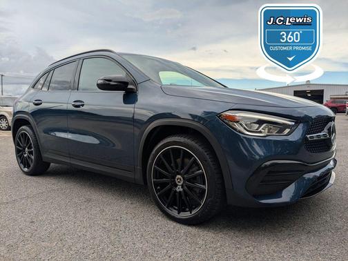 2021 Mercedes-Benz GLA 250 Base 4MATIC