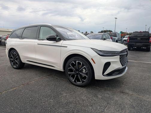 2026 Lincoln Nautilus Reserve