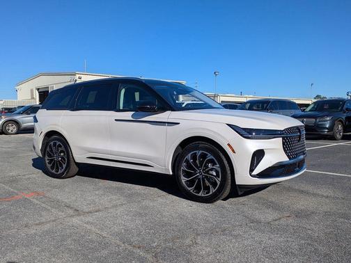 2026 Lincoln Nautilus Reserve