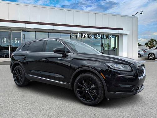 Infinite Black Metallic 2023 Lincoln Nautilus Reserve