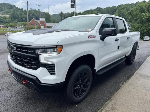 2025 Chevrolet Silverado 1500 LT Trail Boss