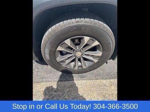 Summit White 2022 Chevrolet Equinox AWD RS