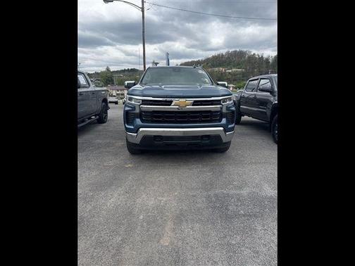 Lakeshore Blue Metallic 2024 Chevrolet Silverado 1500 LT