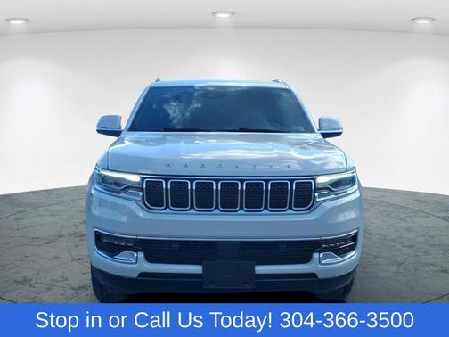 Luxury White Pearlcoat 2022 Jeep Wagoneer Series I 4x4