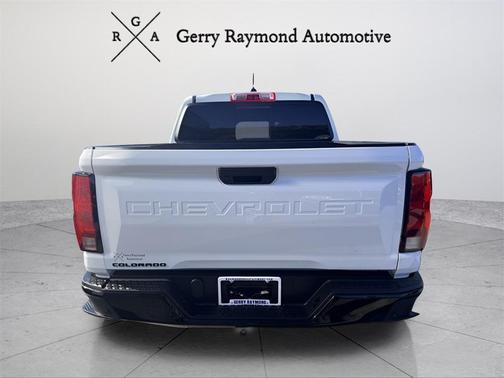 2025 Chevrolet Colorado WT