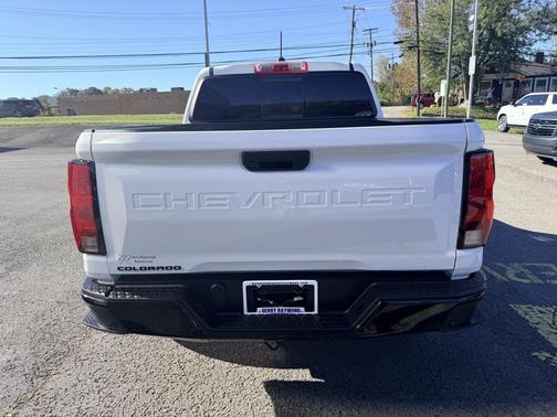 2025 Chevrolet Colorado WT