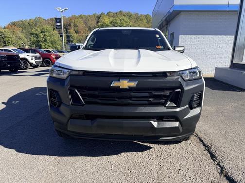 2025 Chevrolet Colorado WT