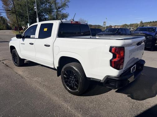 2025 Chevrolet Colorado WT