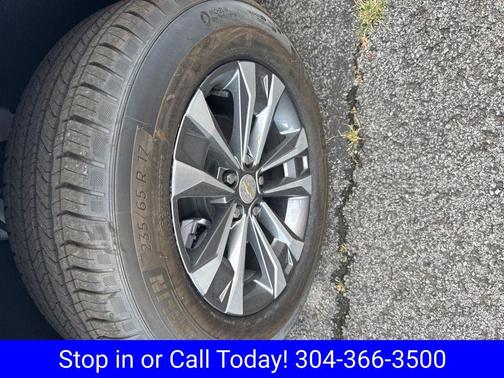 Summit White 2027 Chevrolet Equinox 1LT