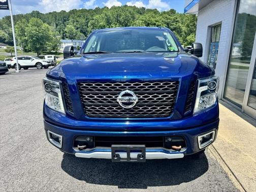2018 Nissan Titan PRO-4X