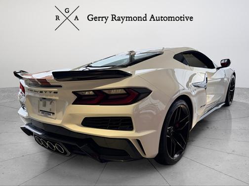 Arctic White 2026 Chevrolet Corvette Z06