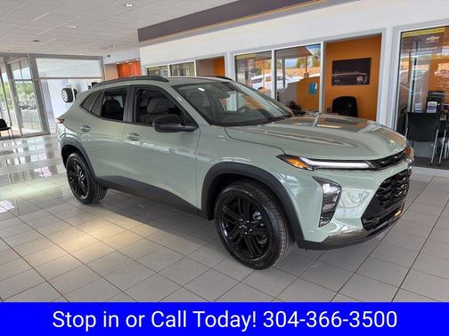 Cacti Green 2026 Chevrolet Trax FWD ACTIV
