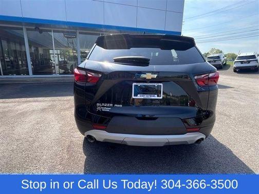 Black 2022 Chevrolet Blazer 2LT