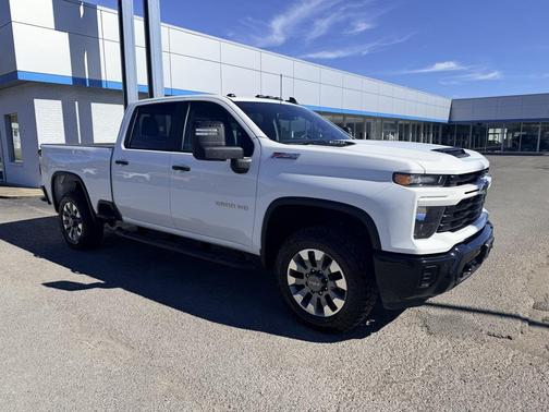 2025 Chevrolet Silverado 2500 Custom