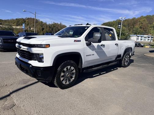 2025 Chevrolet Silverado 2500 Custom
