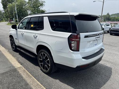 2021 Chevrolet Tahoe 4WD RST