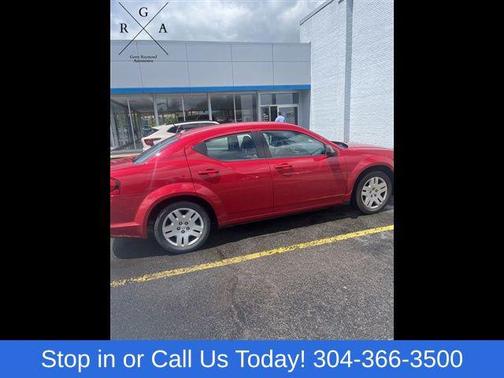 Redline 2 Coat Pearl 2013 Dodge Avenger SE