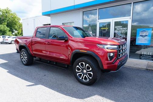 2024 GMC Canyon AT4