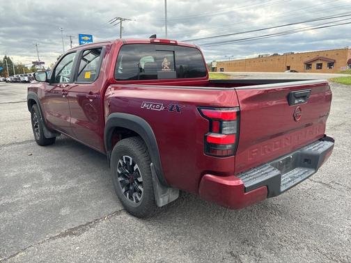 2024 Nissan Frontier PRO-4X