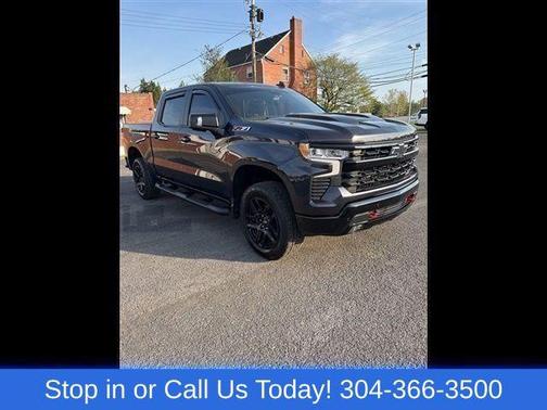 Dark Ash Metallic 2024 Chevrolet Silverado 1500 LT Trail Boss