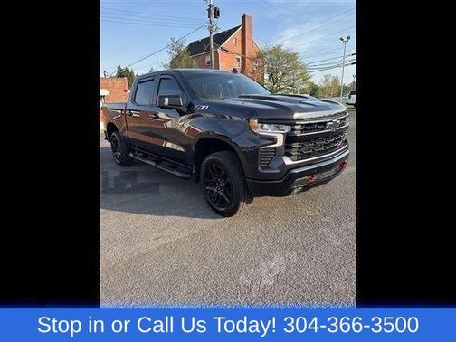 Dark Ash Metallic 2024 Chevrolet Silverado 1500 LT Trail Boss