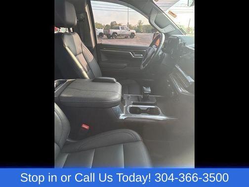 Dark Ash Metallic 2024 Chevrolet Silverado 1500 LT Trail Boss
